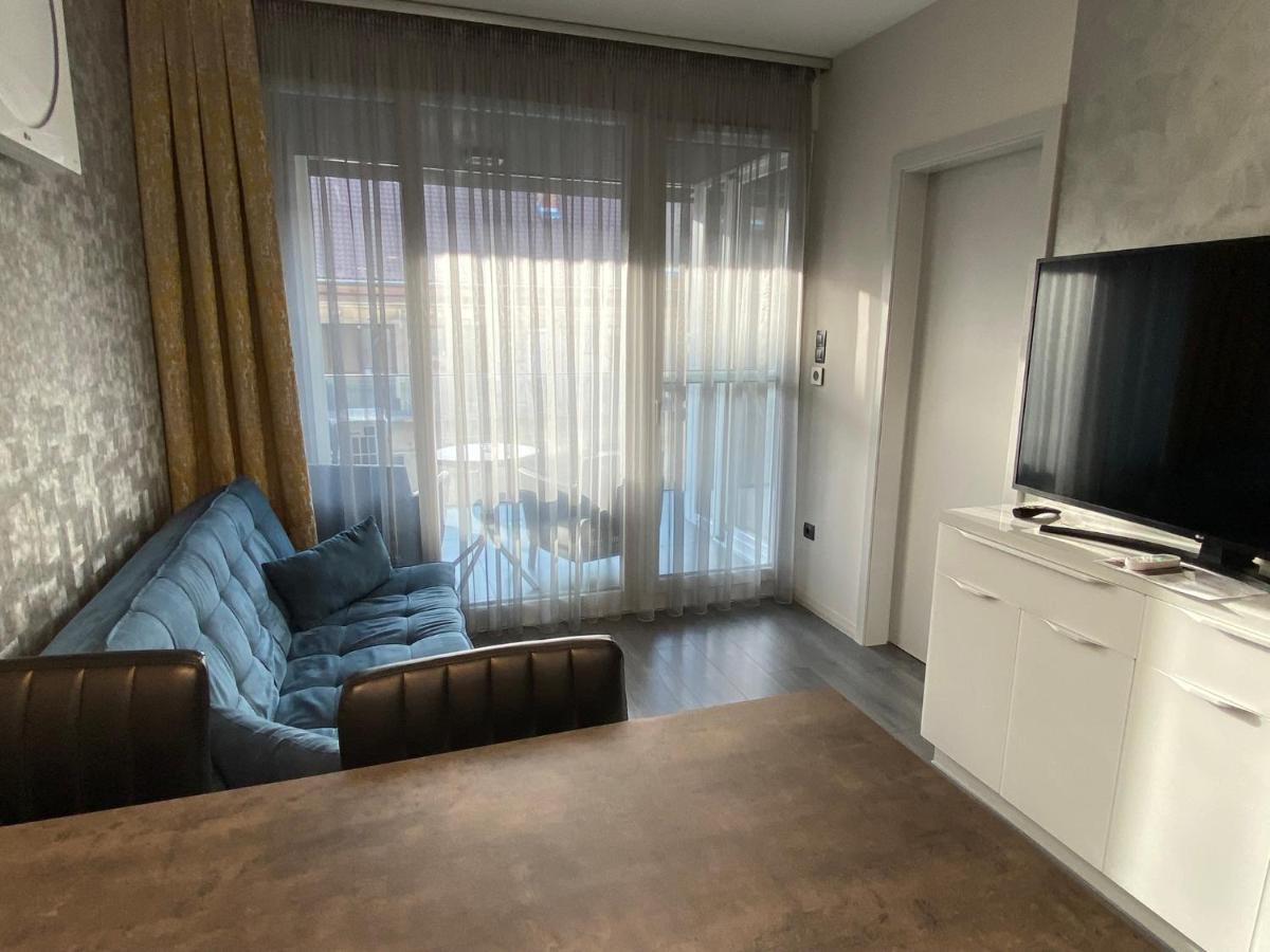 Noir Silvery Apartman Szeged Extérieur photo