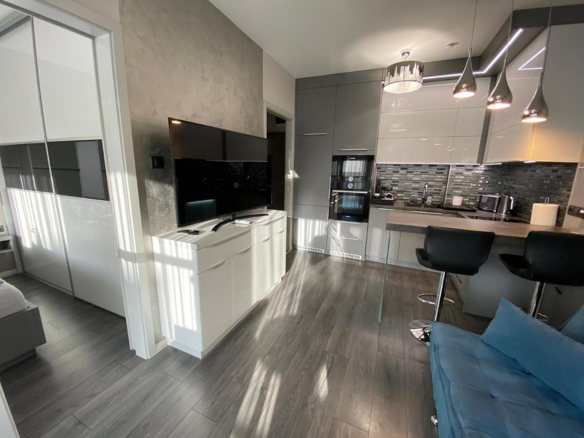 Noir Silvery Apartman Szeged Extérieur photo